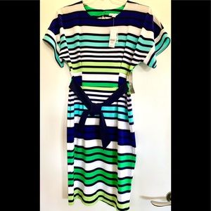 Cute dress by NY&Co size MP medium petite NWT.